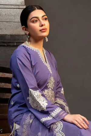 3 Pcs Women's Unstitched Embroidered Suit - Image 3